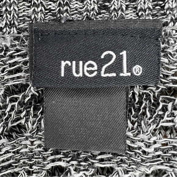 Rue21 Grey Open Knit Short Sleeve Sweater Shrug  Medium Oversized - Picture 7 of 7